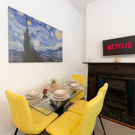 Cozy Apartment In The Heart Of Fulham, London Kültér fotó